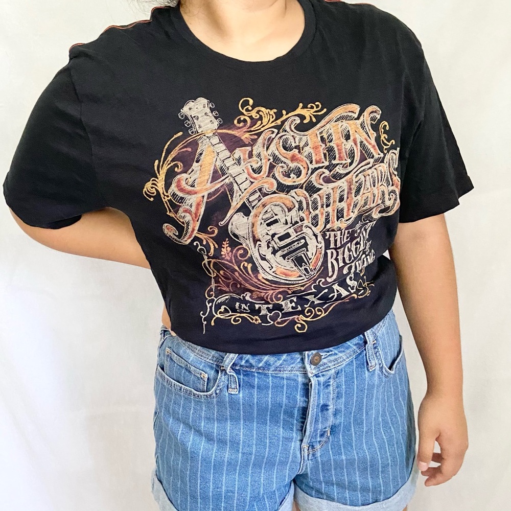 Lucky Brand Austin Guitars Graphic Tee